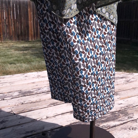 Lynde Skirt - Picture 2 of 2